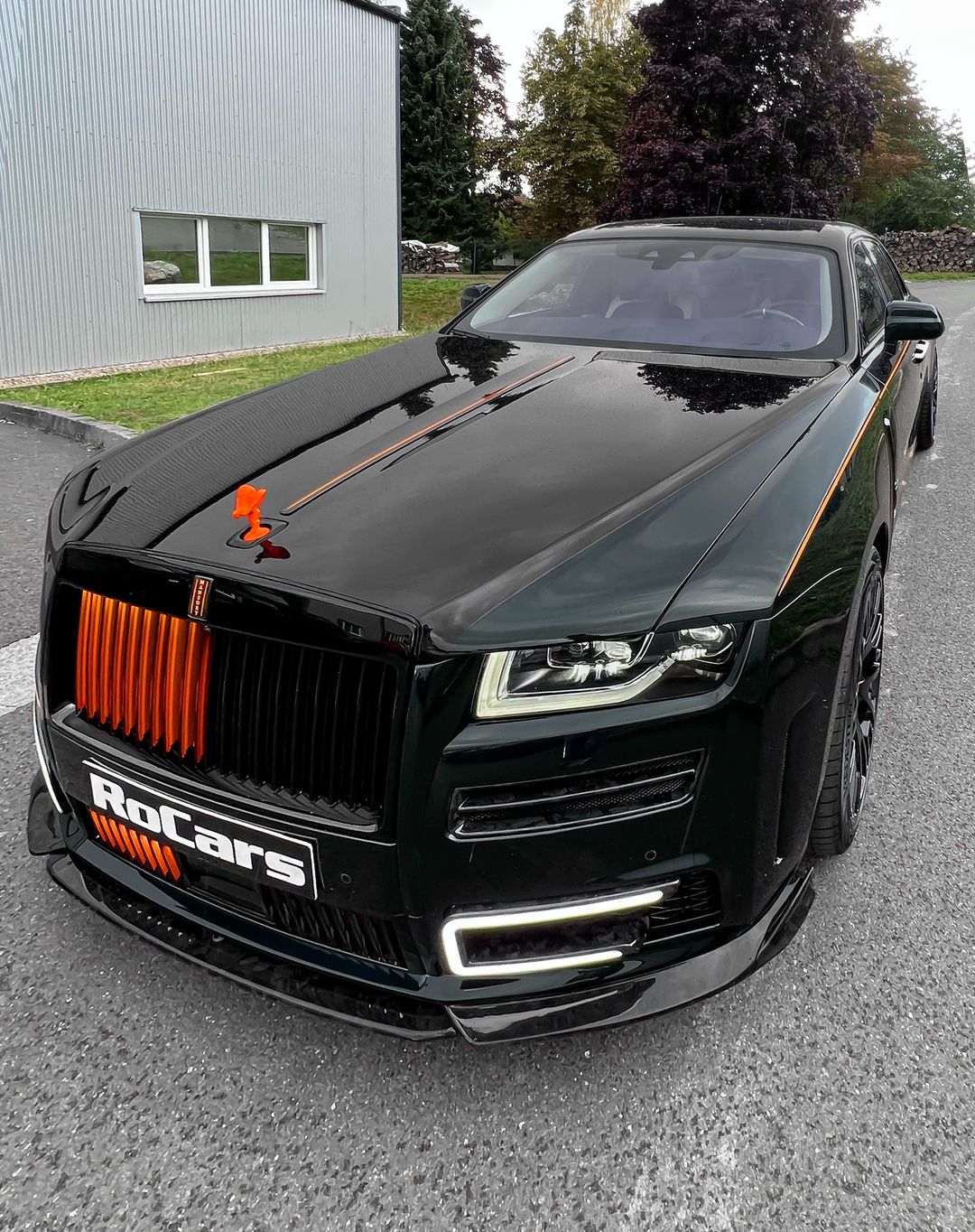 2023 Rolls-Royce Ghost - Új luxushajó a MANSORY-tól