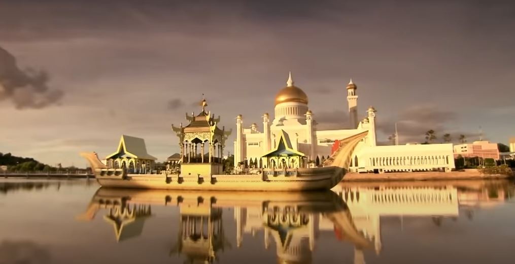 Élet a Brunei szultán feleségeként