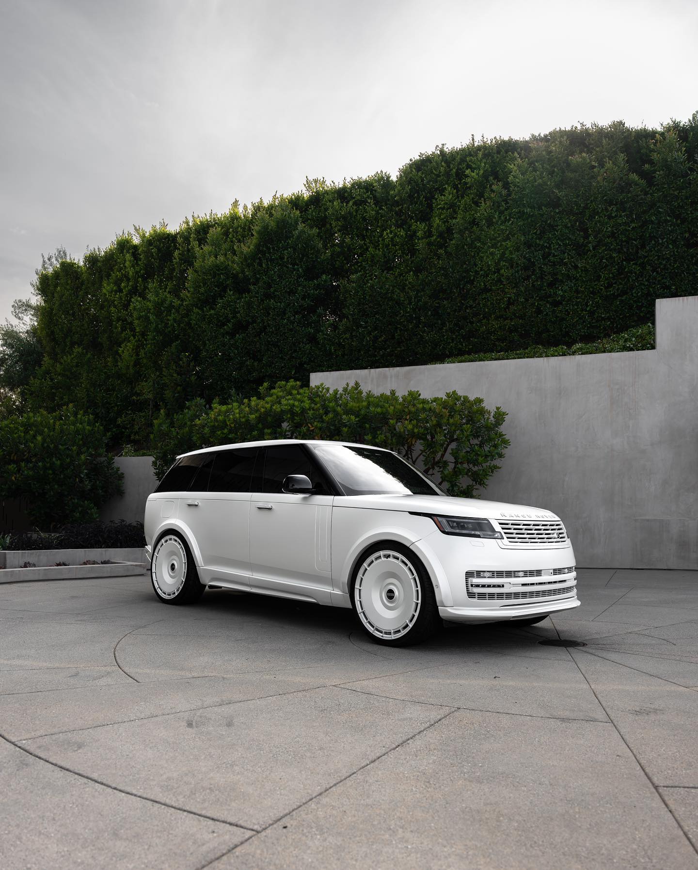 Végre egy amerikai Range Rover tunning